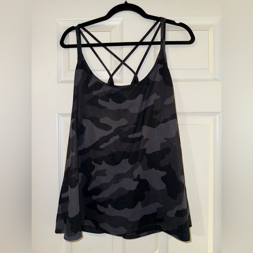 Old Navy Black and Gray Camouflage Tank Top